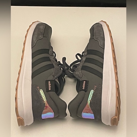 ADIDAS RETRO RUN DARK GRAY SNEAKERS, 3 SIDE STRIPES PINK ACCENTS, WOMEN’S SIZE 8 - Picture 12 of 12